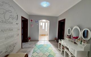 Casa cu teren generos/de vanzare/com Leu, Dolj - Poză 11