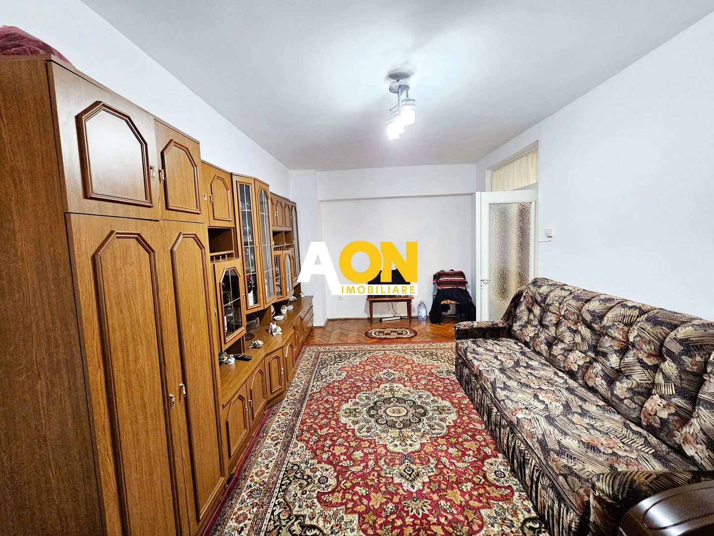 Apartament 2 camere, etaj 1, 54 mp utili+boxa, ideal pt regim hotelier - Poză 3