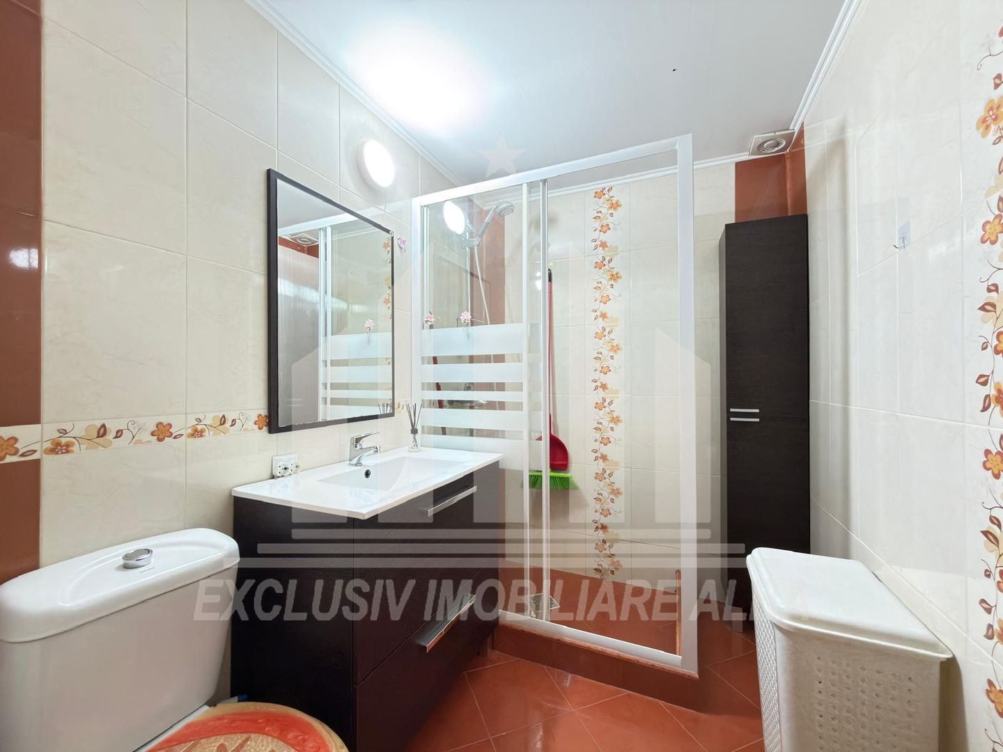 Apartament 2 camere decomandate | 50 mp | Etaj 2 | Cetate-Piata - Poză 3