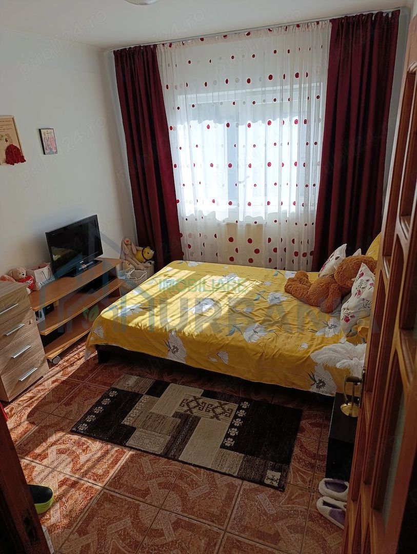 Apartament 3 camere, Tomești, etaj 2 - Poză 5