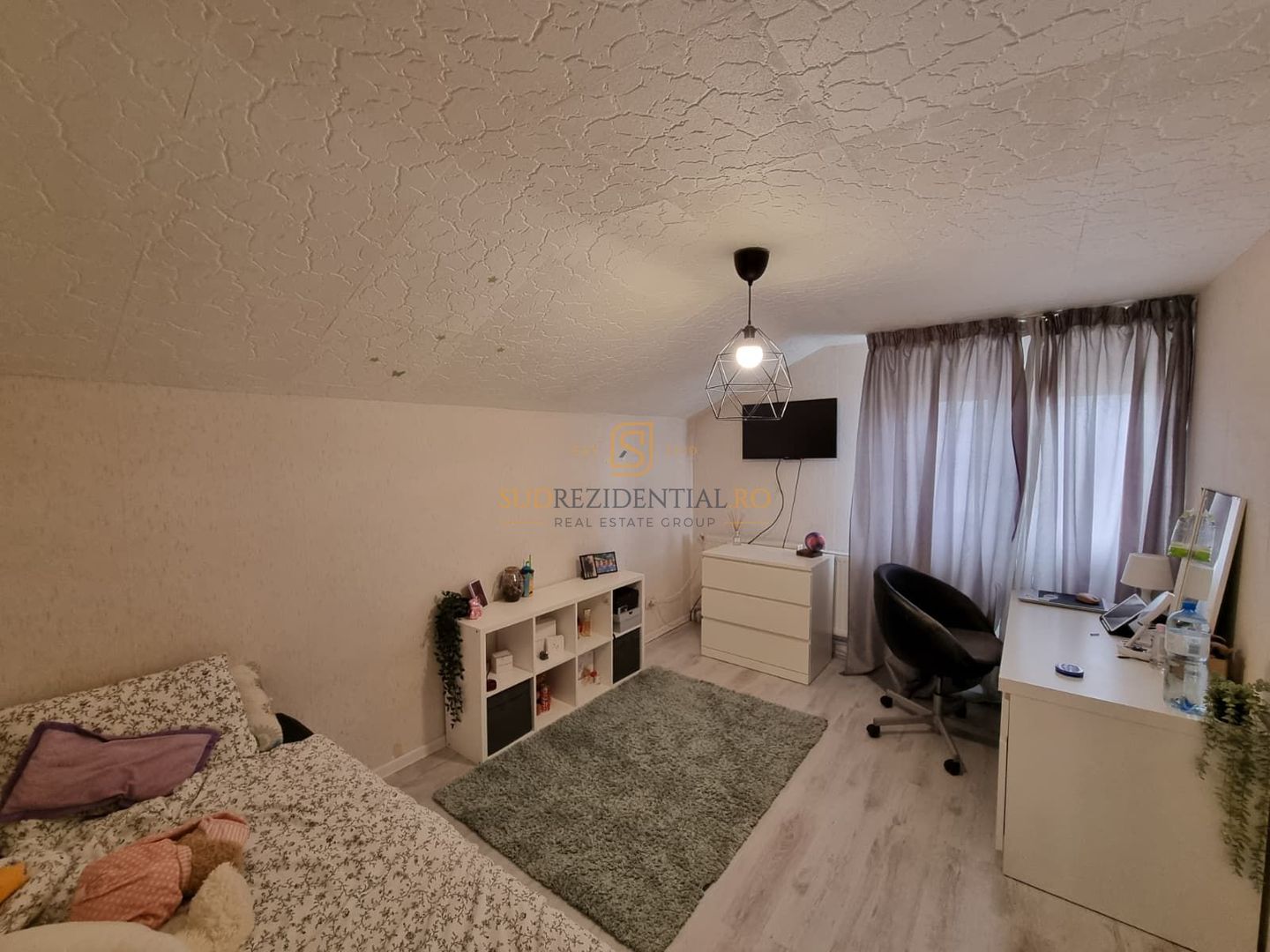 Vila parter + mansarda, 4 camere, teren 424 mp, Comuna Berceni - Poză 9