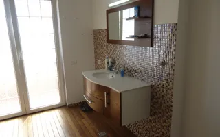 VILA CU 6 CAMERE IN COMPLEX REZIDENTIAL PE LANGA GRADINA ZOO - Poză 12