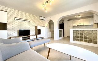 Apartament în Piața Victoriei, de închiriat, 2 camere - Poză 2