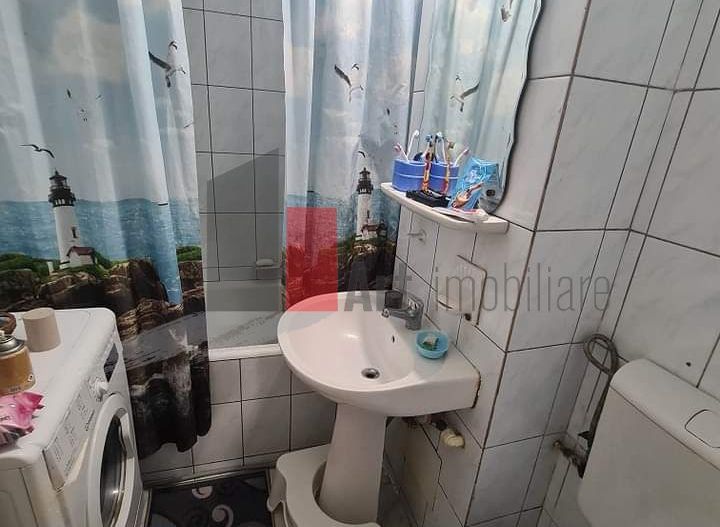 Apartament Decomandat 3 Camere în Berceni, Șos. Giurgiului - Poză 7