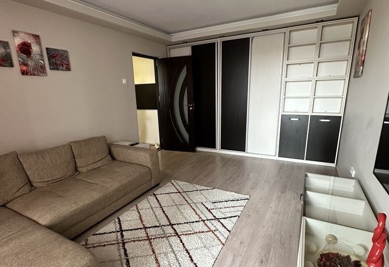 De vânzare: garsonieră renovată - Gorjului - metrou - Vedere spate - Poză 2