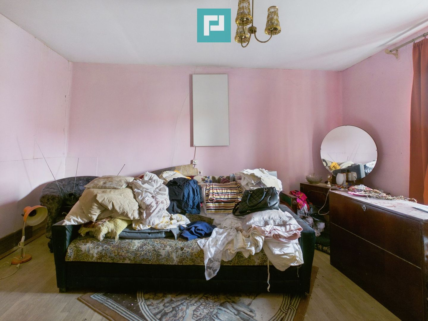 Casă modestă cu 3 camere din văiugă în Bătania - Schiță 11
