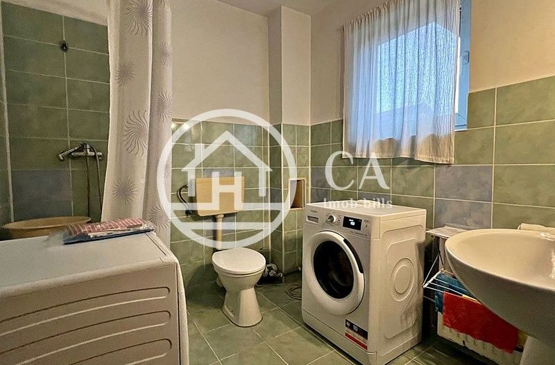 Casă de închiriat cu 4 camere în Cartierul Europa, Oradea - Poză 12