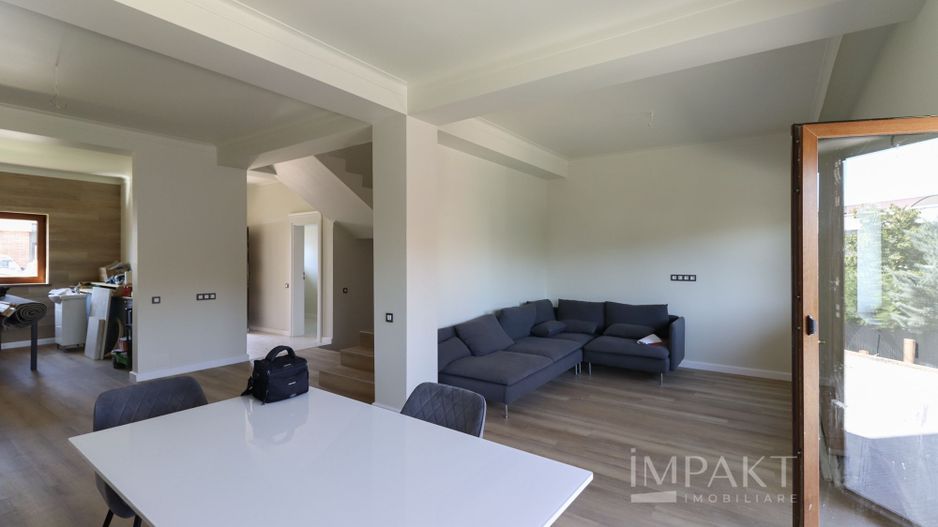 Duplex cu 8 camere in cartierul Buna-Ziua, teren 500 m2 ! - Poză 3