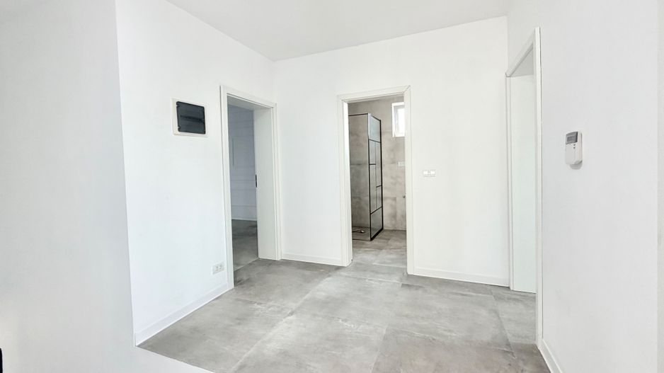 Casa individuală de închiriat - Giroc intrare - Poză 7