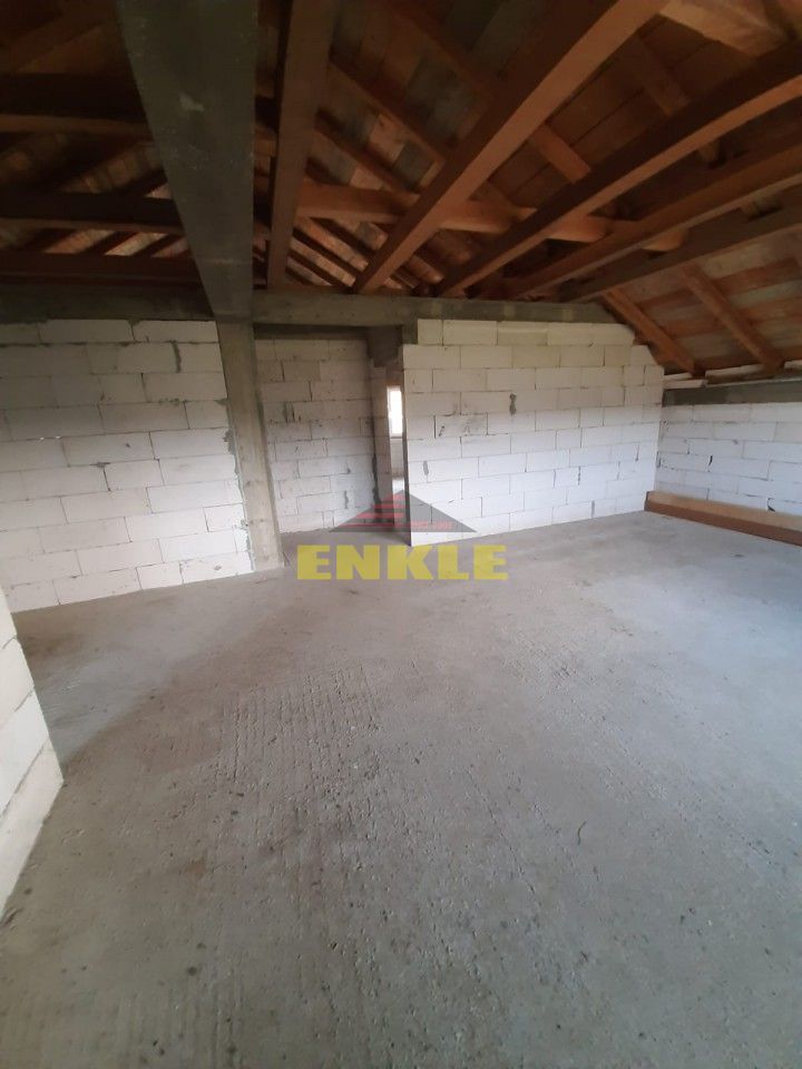 Casa P+1+ Teren 1200 mp , Curtesti , 85000 euro neg - Poză 6