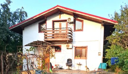 Casa Poiana Campina 6 camere, 228 mp. S.C. . 1521 mp teren.!