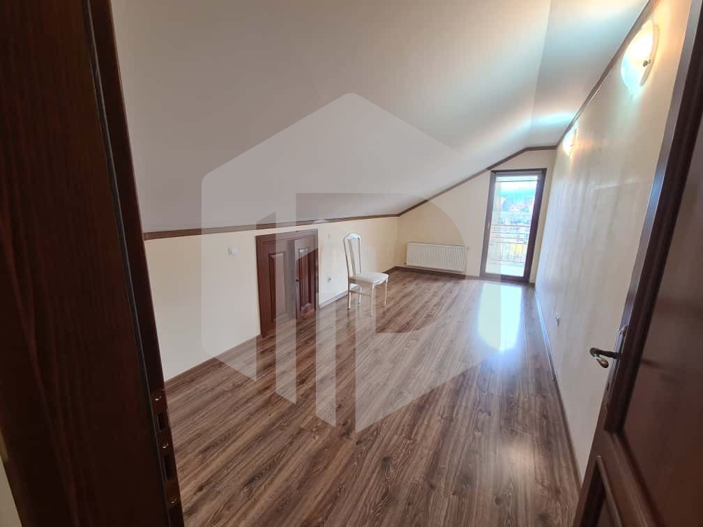 Apartament|4 camere | zona Calea Dumbravii | Lift | Parcare subterana - Poză 22