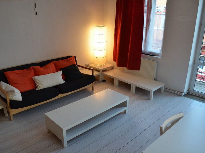 2 Camere tip studio Unirii in vila, 1/1, mobilat si utilat, intim - Poză 3