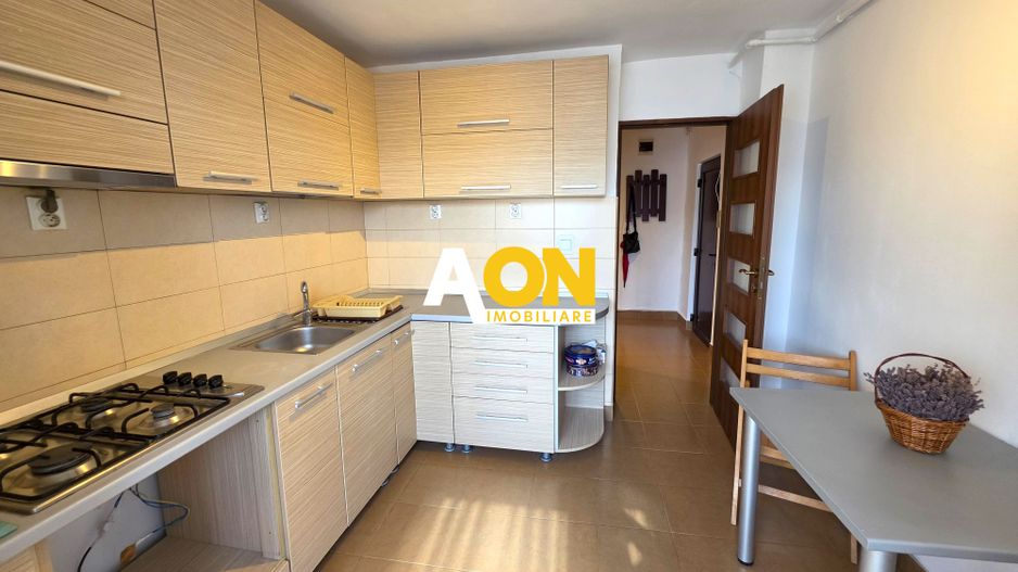 Apartament 3 camere, etaj 2, mobilat, utilat, zona Tolstoi Cetate - Poză 6