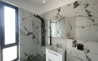 Duplex cu grădină și piscină privată într-un complex exclusivist din Tunari - Poză 8