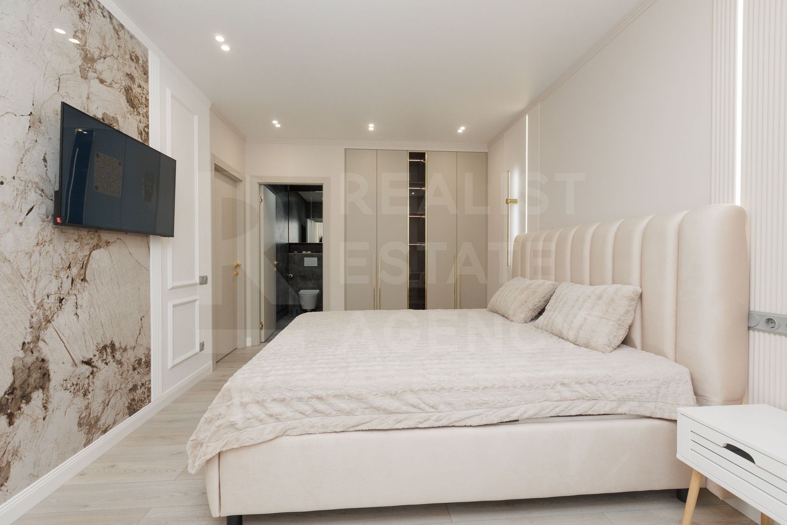 Chirie, apartament, 3 dormitoare, bd. Renașterii Naționale, Râșcani. - Poză 8