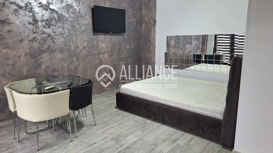 Garsonieră LUX de Închiriat (COD 08)– Mamaia Central (Etaj 2) - Poză 3