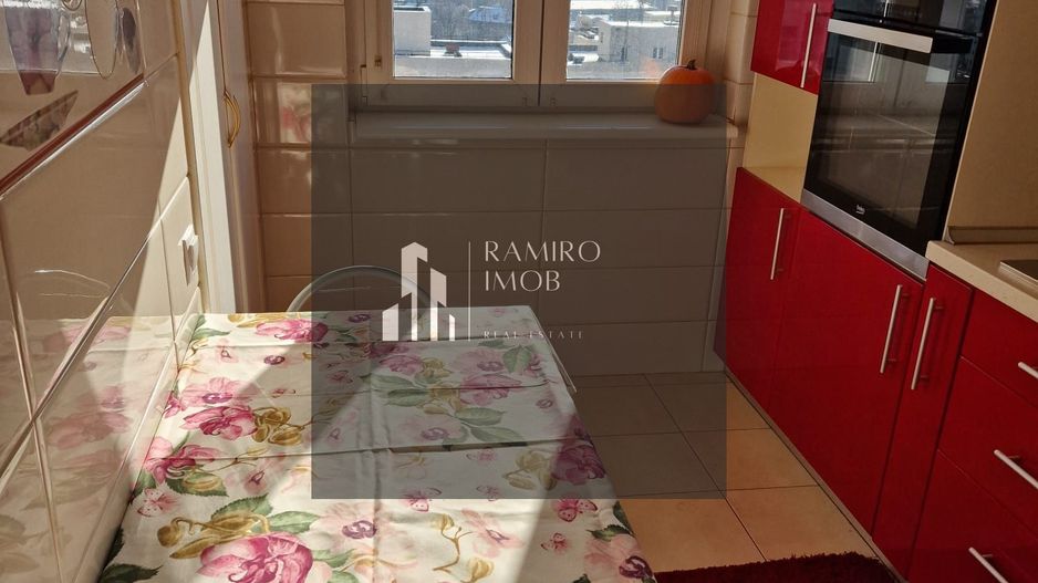 Apartamnet 3 camere 74 mp 1981/ DECOMANDAT / VICTORIEI - Poză 3