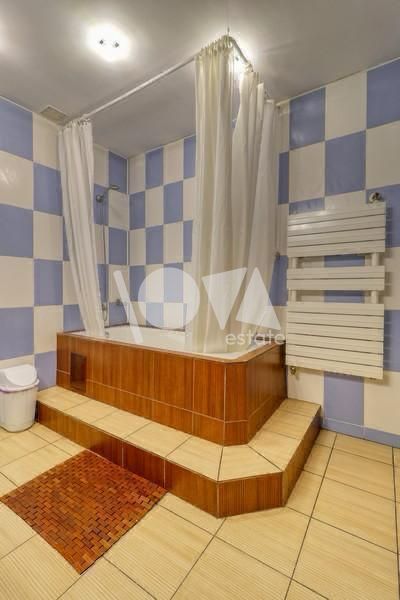 De închiriat: apartament în vilă, 200mp utili - Poză 25