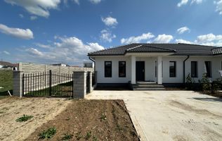 Duplex in Sanandrei | 3 camere | Toate utilitatile | Asfalt