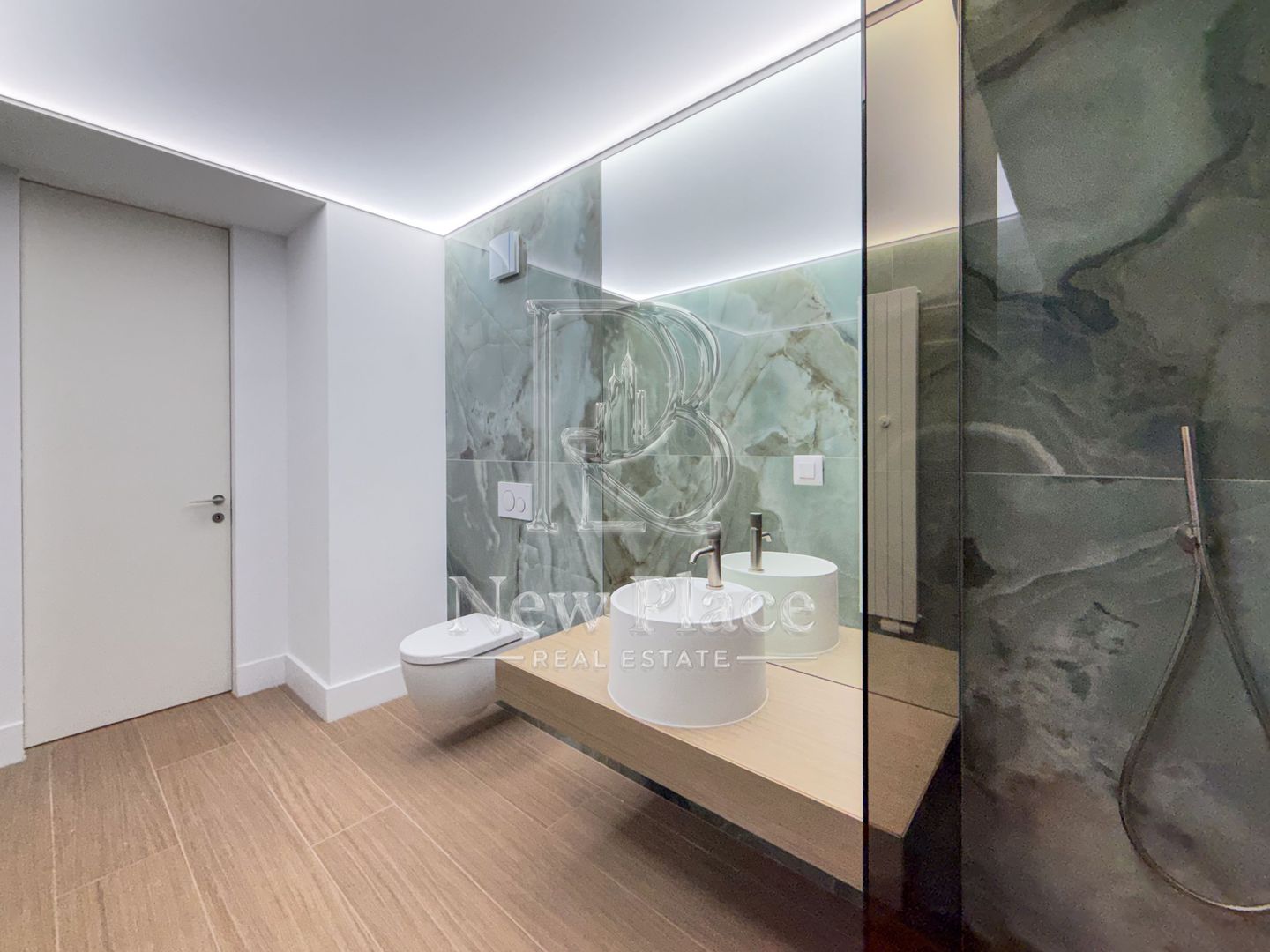 [VIDEO] CORTINA 126 | Apartament exclusivist | Terasa 24 mp | View liber | LUX - Poză 10