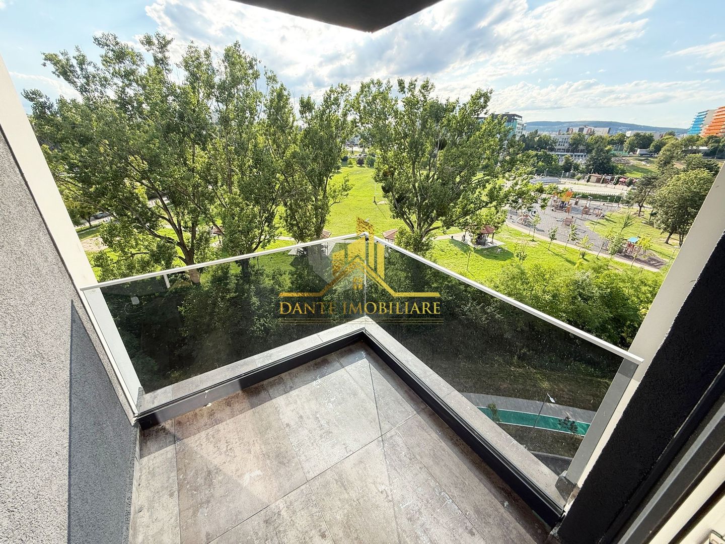 3 camere, modern, bloc nou, balcon, parcare, Gheorgheni, Sopor - Poză 15