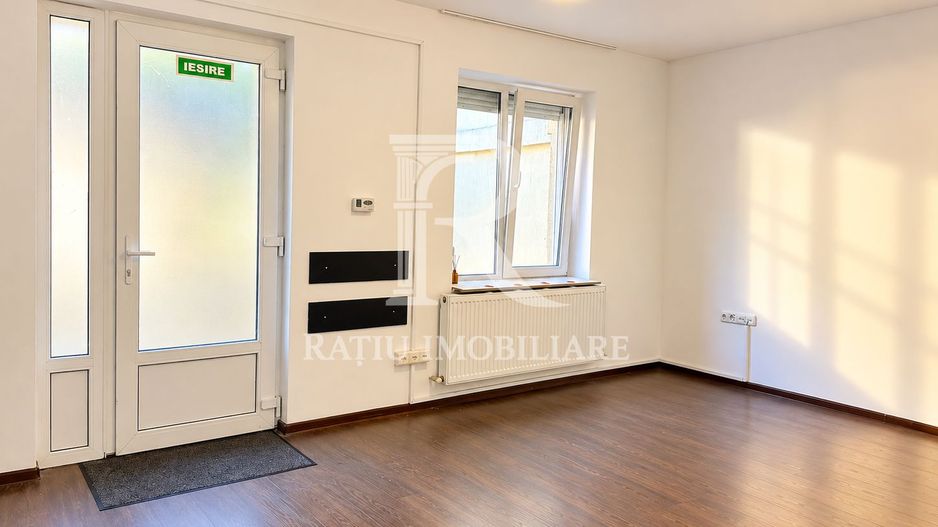 BIROU ULTRACENTRAL | 4 CAMERE | PARCARE CU BARIERA | ORADEA - Poză 3