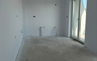 Apartament decomandat | 3 camere | 2 bai | 2 terase | parcare | Junior - Poză 10