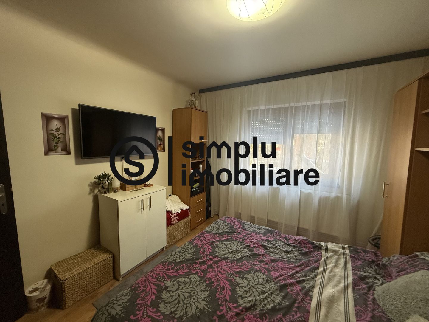 Apartament 3 camere decomandat - Poză 12