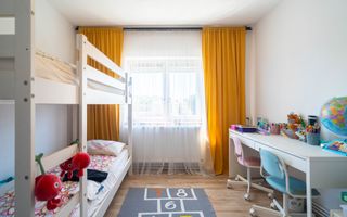 Apartament 5 camere Vlaicu – Renovat, 2 băi, centrală proprie - Poză 3