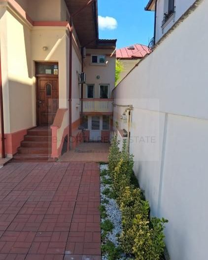 Vilă D+P+M | Tineretului | 145 mp | Curte 132 mp | 5 locuri de parcare - Poză 4