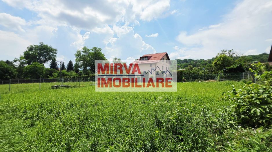 Teren intravilan 560 mp in Breaza de Jos, 19,80 ml deschidere - Poză 1