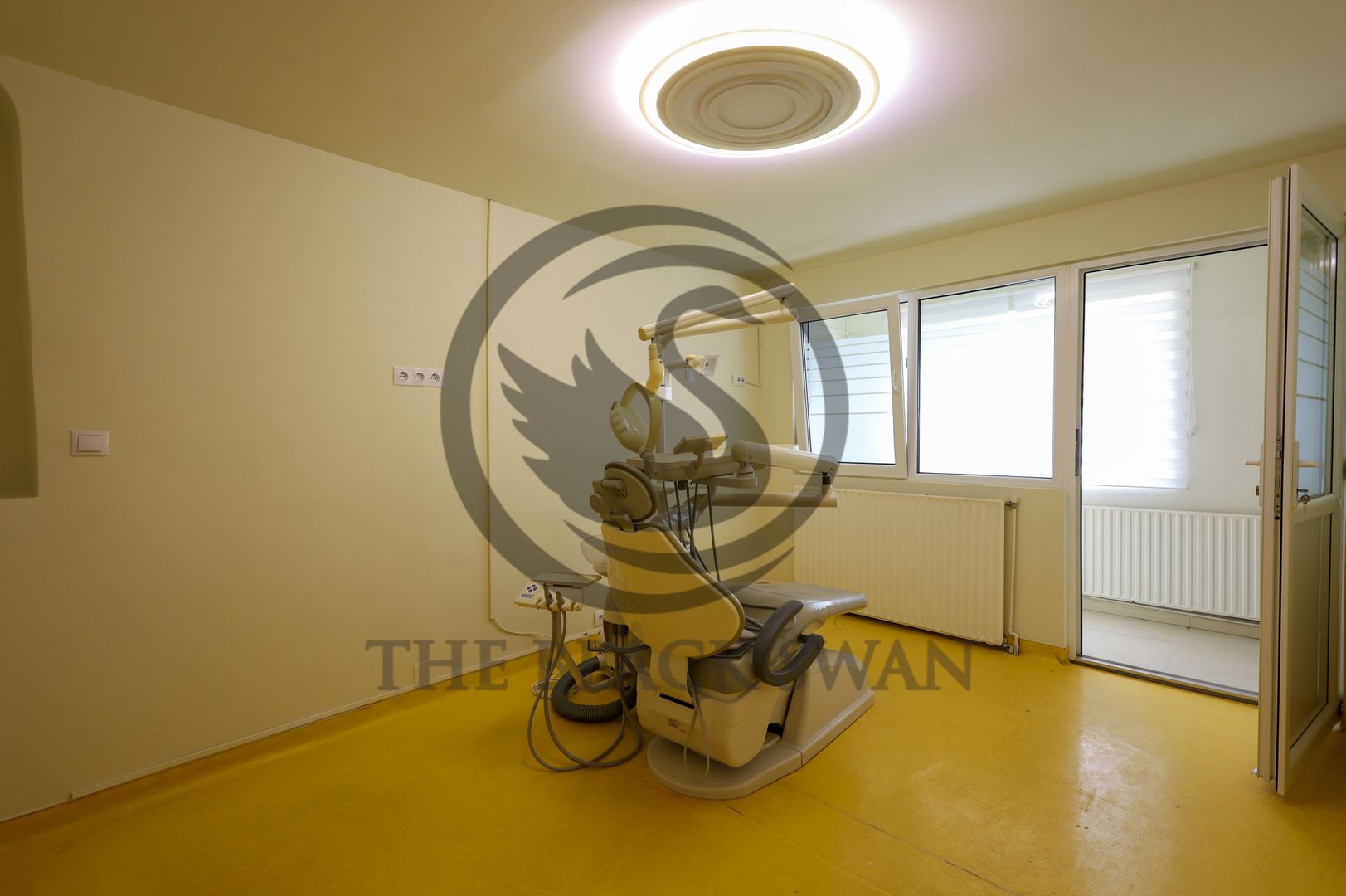 Casa de vanzare 12 camere | 2 constructii - Business, Rezidential | PH - Poză 6