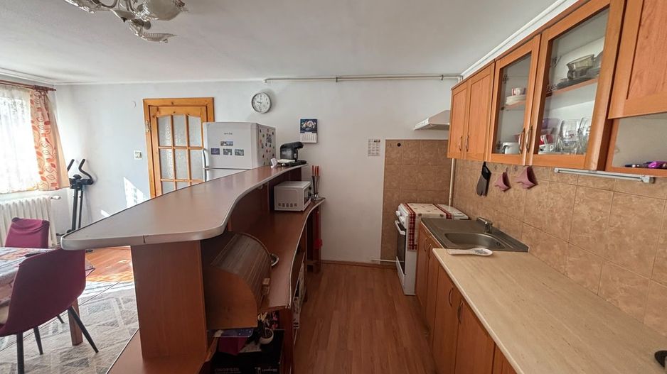 Apartament 3 camere la casă in apropiere de Parcul Sub Arini, Sibiu - Poză 2