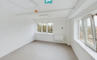 Hală cu birouri și platformă betonată de 2.500 mp - Poză 16