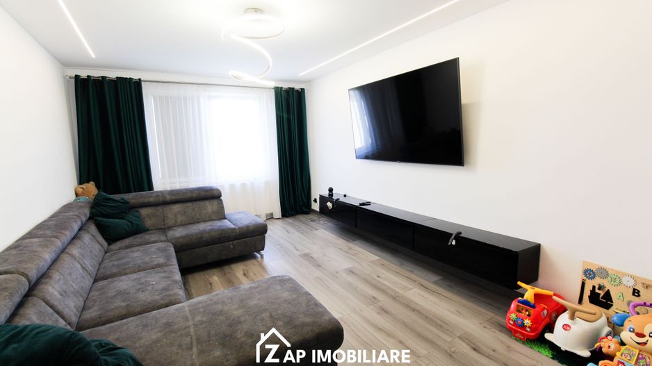 Tudor - Strada Banat - 3 Camere Decomandat - Mobilat & Utilat Lux - Poză 5