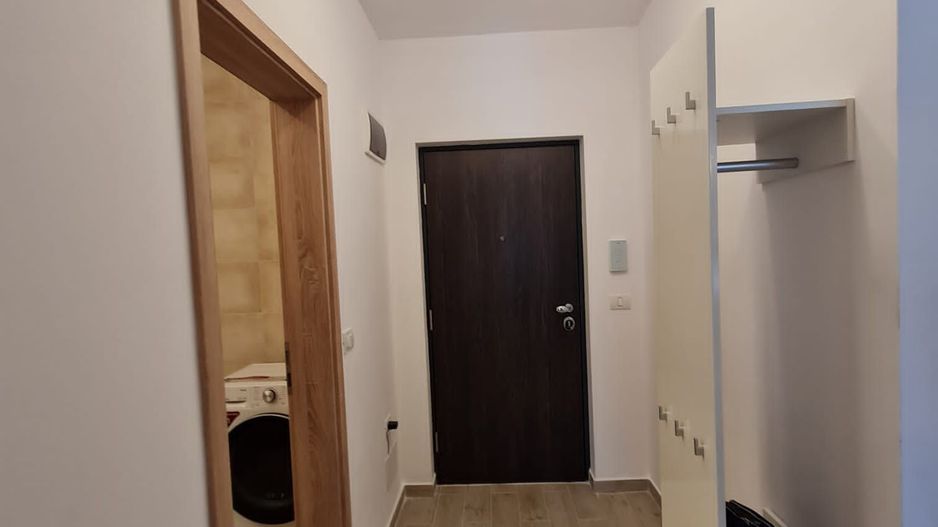 Lux la 5 minute de Iulius Town - Poză 10