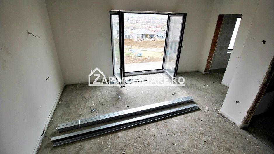 Casa 5 camere,3 băi,la cheie,138 mp,528mp teren,0% comision - Poză 8