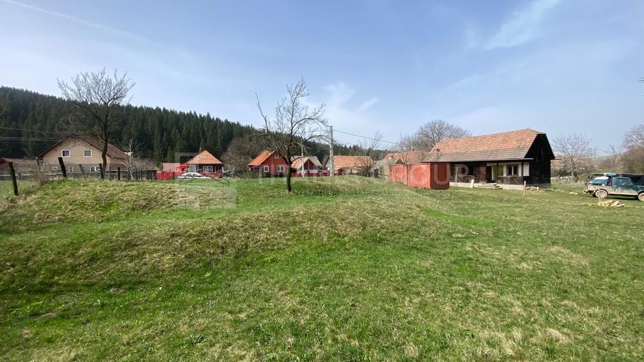 Teren intravilan, 1100 mp - Localitatea Zagon - Poză 15