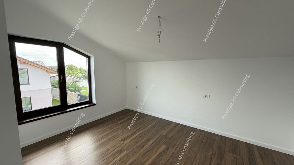 Duplex 4 Camere | Intrare Privata-Sanandrei - Poză 11