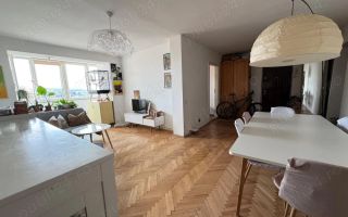 Apartament cu 4 camere, 95 mp,  Zona Centrala - Poză 1