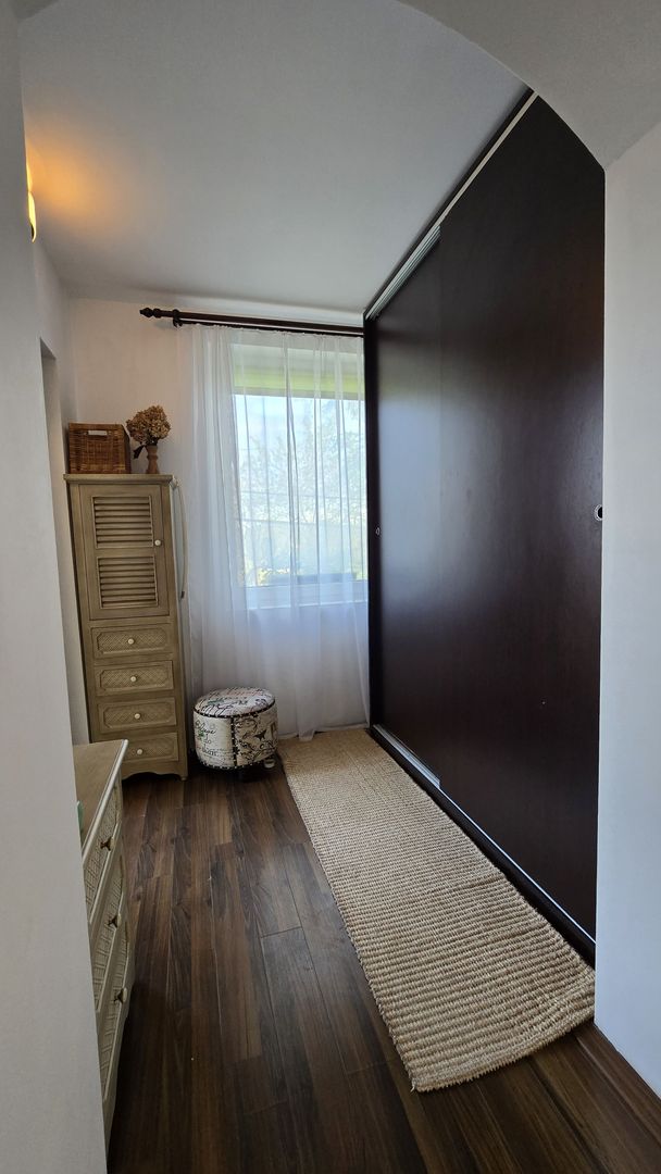 Casă spațioasă cu 6 camere în Triaj preț ajustat - COMISION 0%🌿🏡 - Poză 6