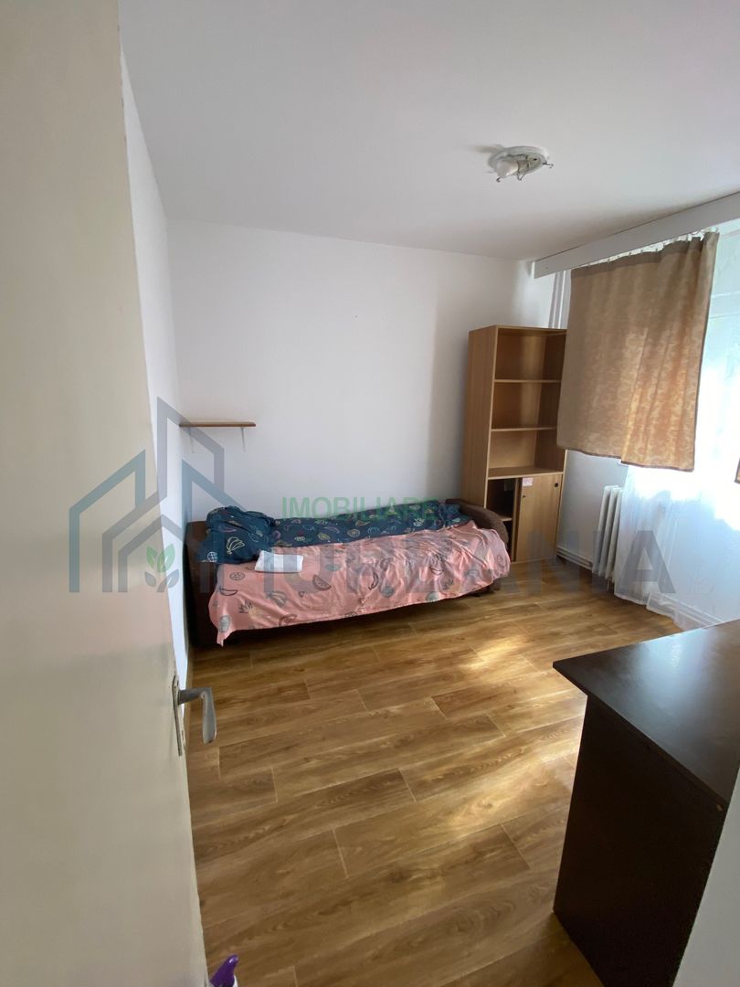 Apartament 3 camere, decomandat, Nicolina 1, Iași - Poză 3