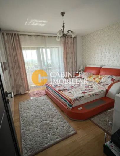 Copou - 4 camere - 107mp - garaj - etaj intermediar - Poză 4