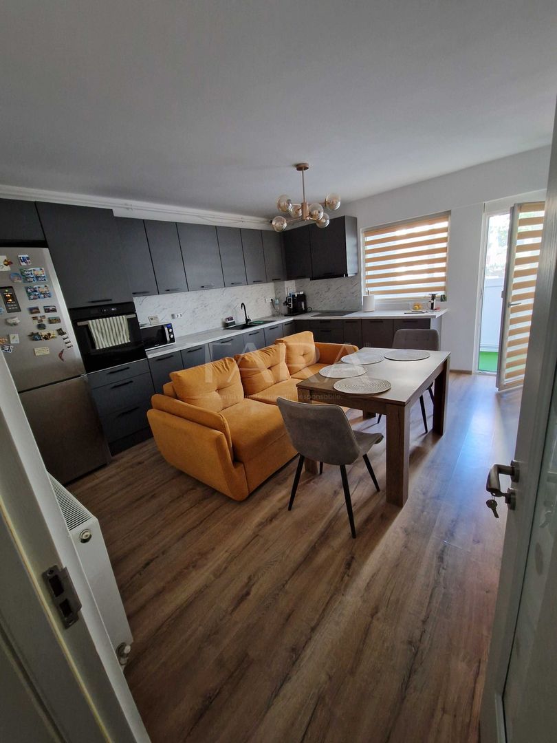 Apartament cu 2 camere, parter înalt, zona Petrom Baciu - Poză 1