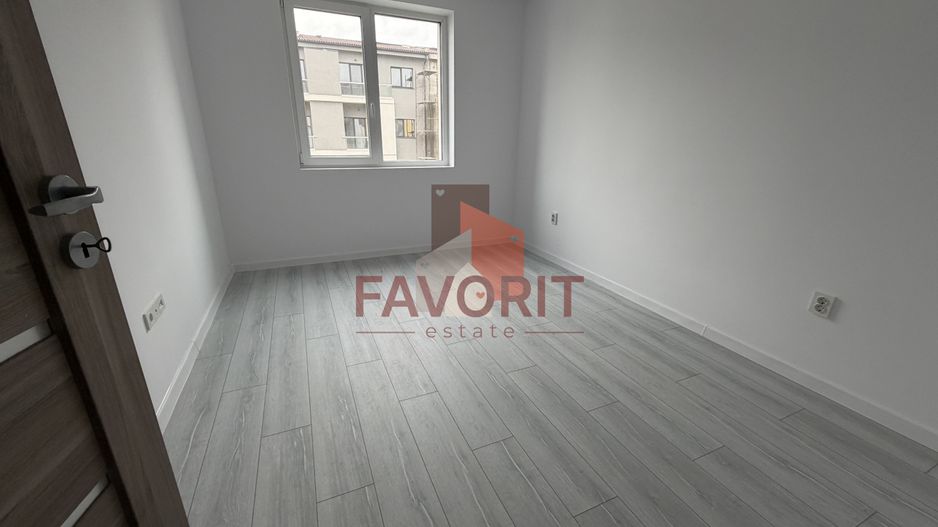 2 camere | Decomandat | La asfalt | Loc de parcare | Statie de autobuz - Poză 5