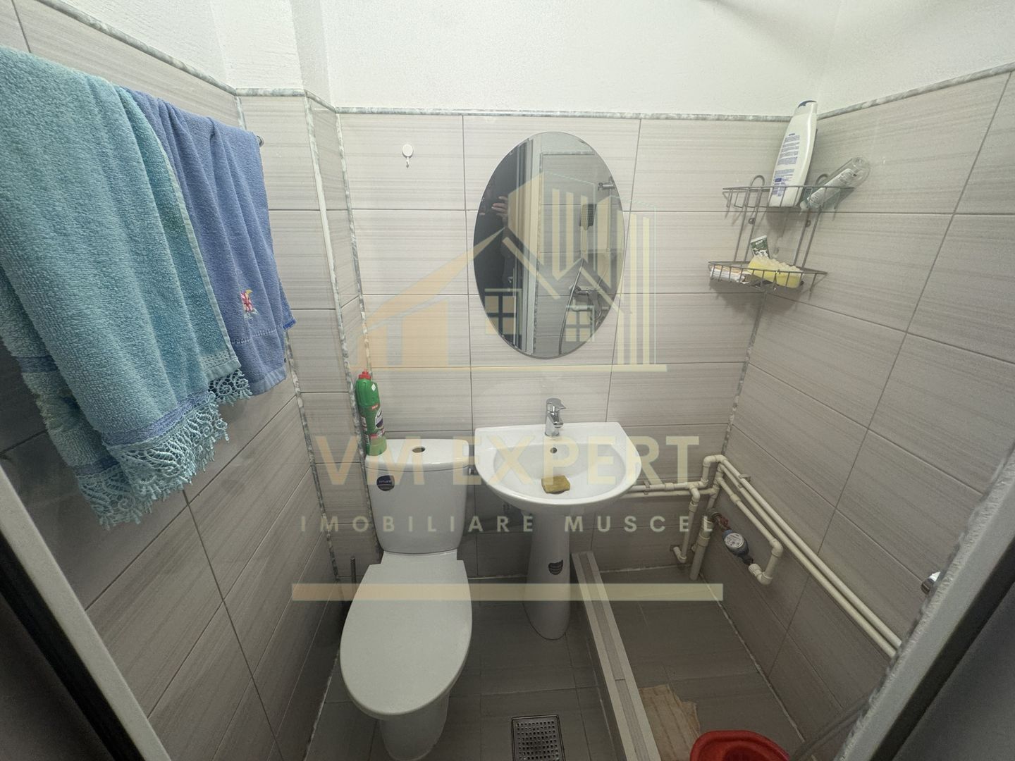 APARTAMENT 3 CAMERE ETAJ 4 VISOI - Poză 13