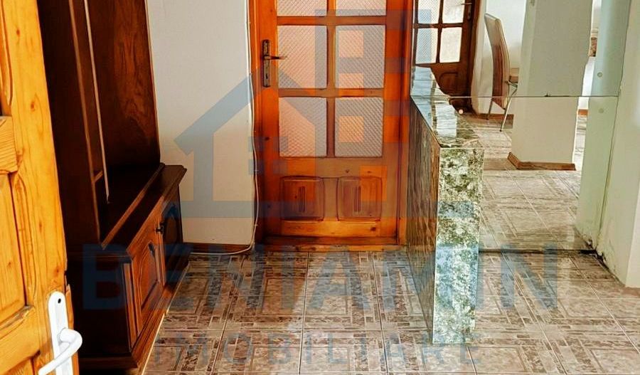 Apartament decomandat 3 Camere Renovat Utilat 1 Mai etaj 3 - Poză 14