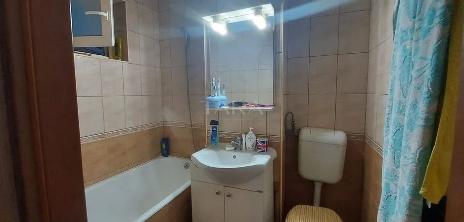 Vand apartament cu 3 camere Grigorescu - Poză 8