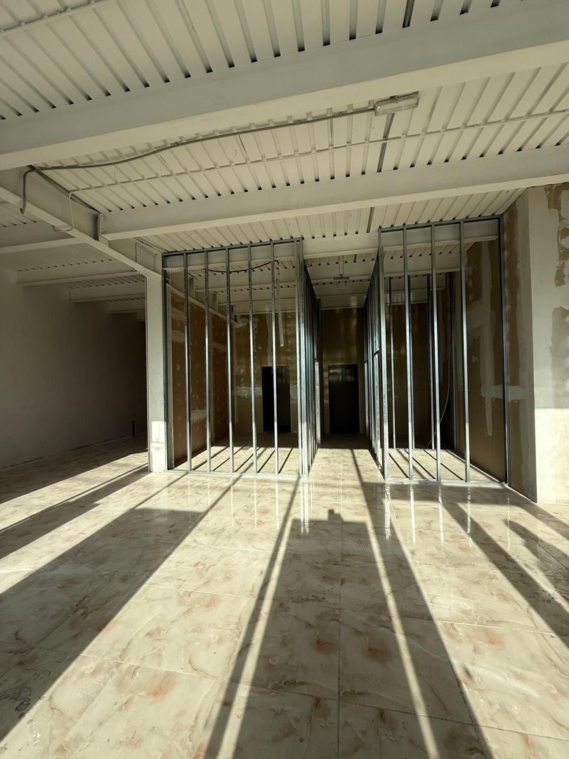 Spatiu comercial nou Stefanesti A3 inchiriat RETURN 12 ANI - Poză 7